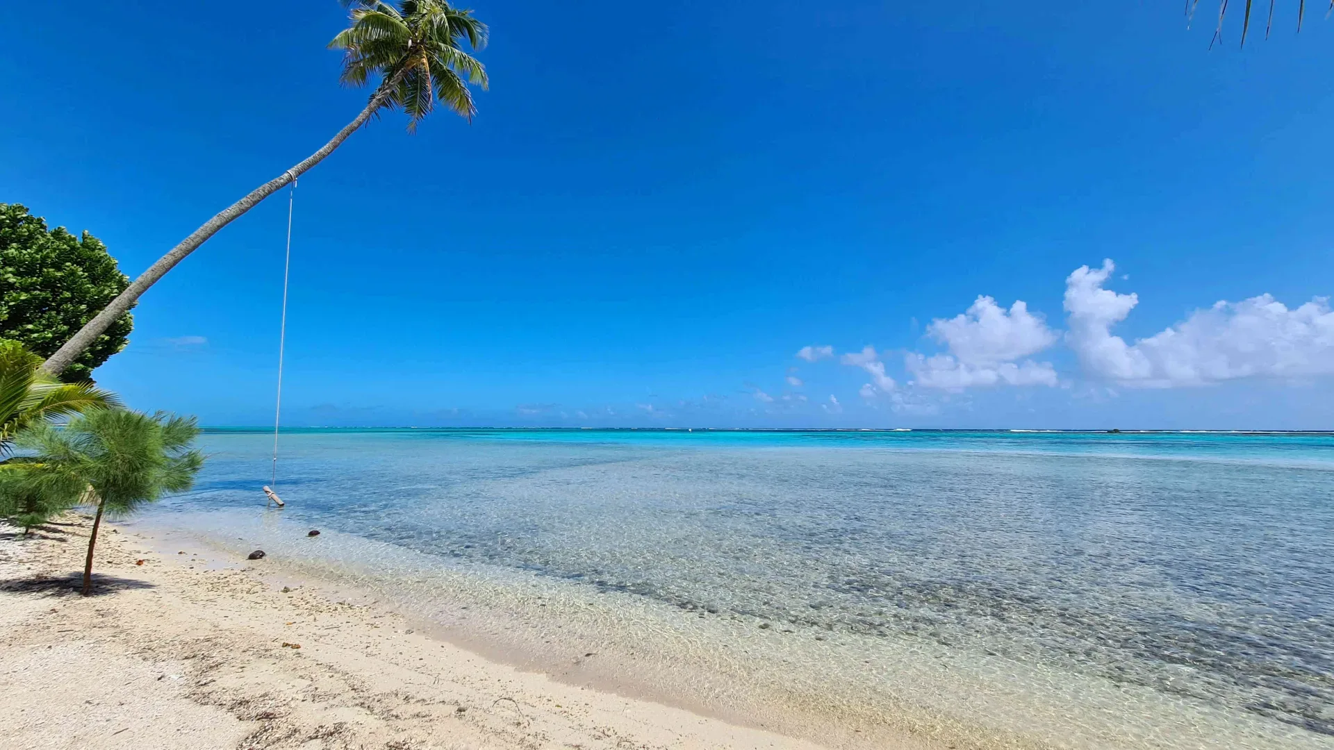 Ahonu Beach