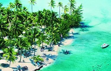 Aquatic activities in The Islands of Tahiti