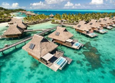 5-Star Experience: Hilton Moorea & Conrad Bora Bora Nui