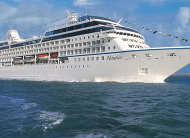 Oceania Cruises:  Tahitian Legends  Fly, Stay, Cruise Package