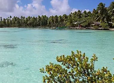 Paul Gauguin:   Society Islands & the Tuamotus  Fly, Stay, Cruise Package