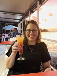 Book with a Certified travel agent Tahiti Specialist