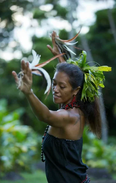 Marquesas Bird Dance © Tahiti Tourisme