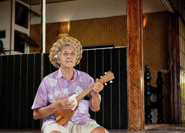 Ukulele player © Hélène Havard