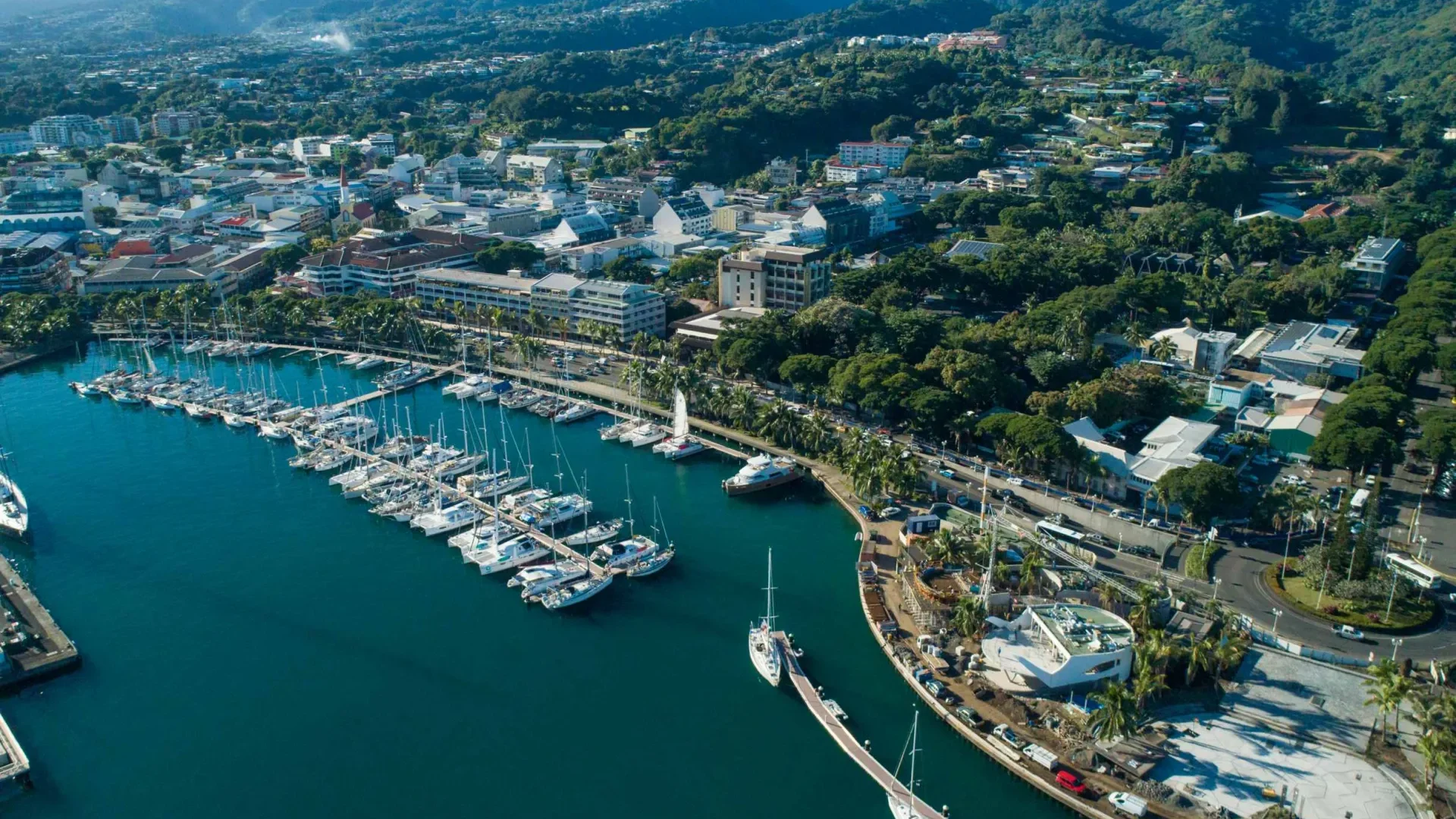Aerial view of Papeete ©Tahiti Fly Shoot
