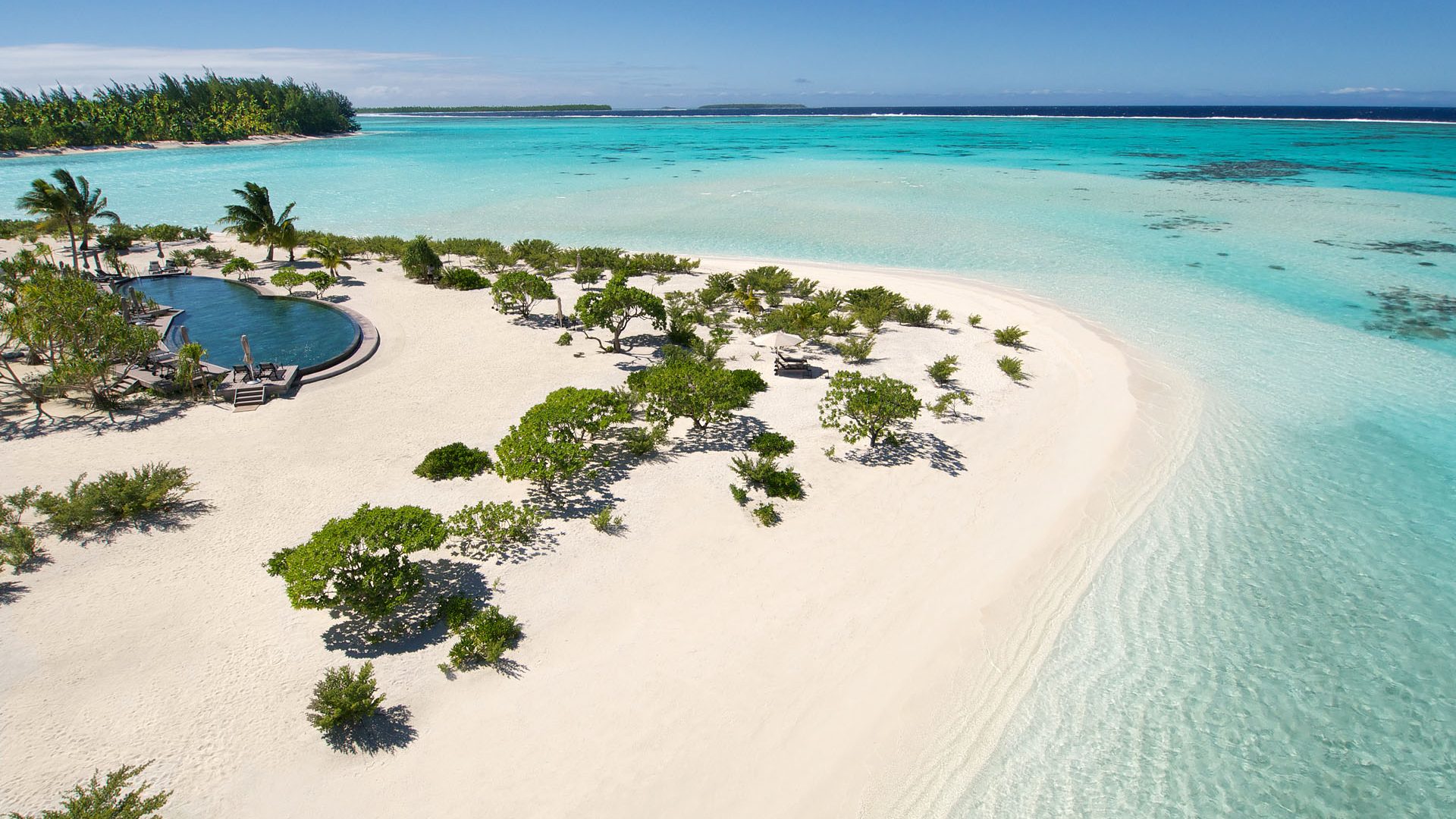 Swimming pool at The brando on the private island of Tetiaroa c Tahiti Tourisme