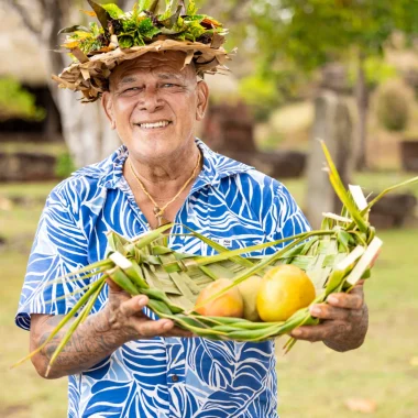 Meet the locals in Nuku Hiva © Grégoire Le Bacon