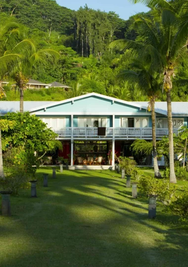 Les jardins du Raiatea Lodge © Tahiti Tourisme