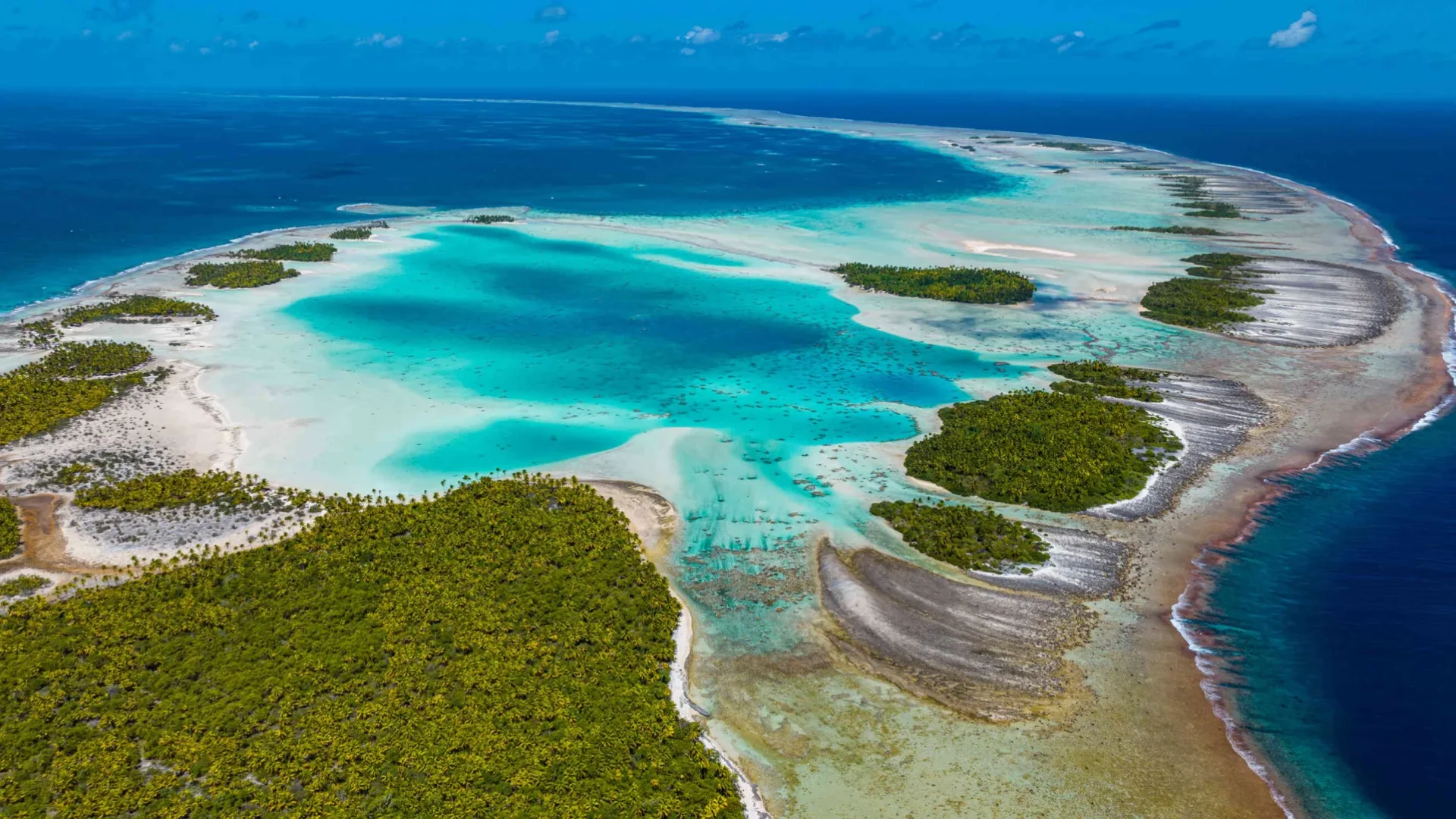 Aerial view of Rangiroa's Blue Lagoon © Michael Runkel