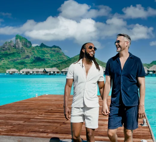 LGBTQ+ honeymoon in The Island of Tahiti © Hélène Havard